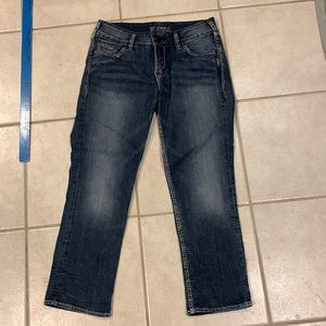 EUC Vintage Silver Suki Capris 27”